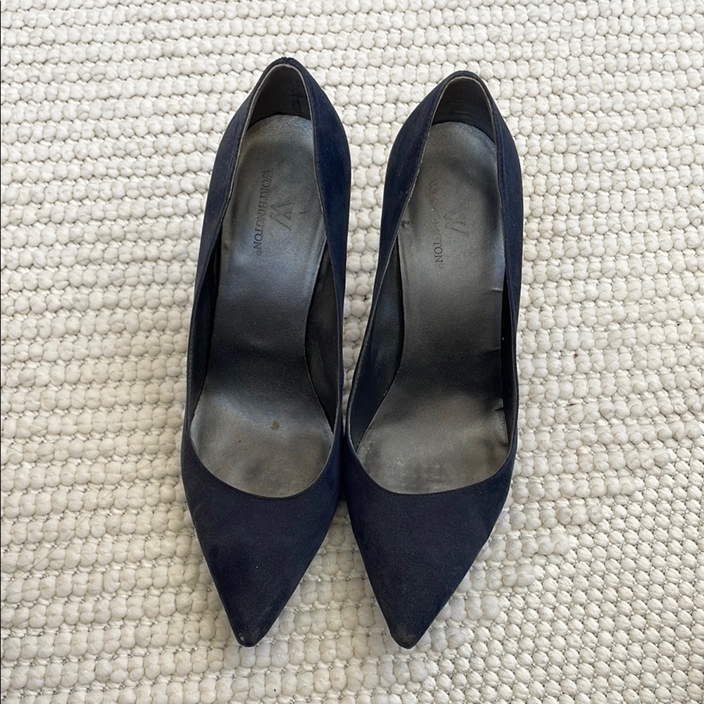 Navy Suede pumps